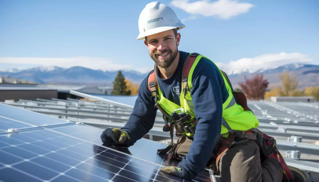 Commercial solar panel installation Jaipur